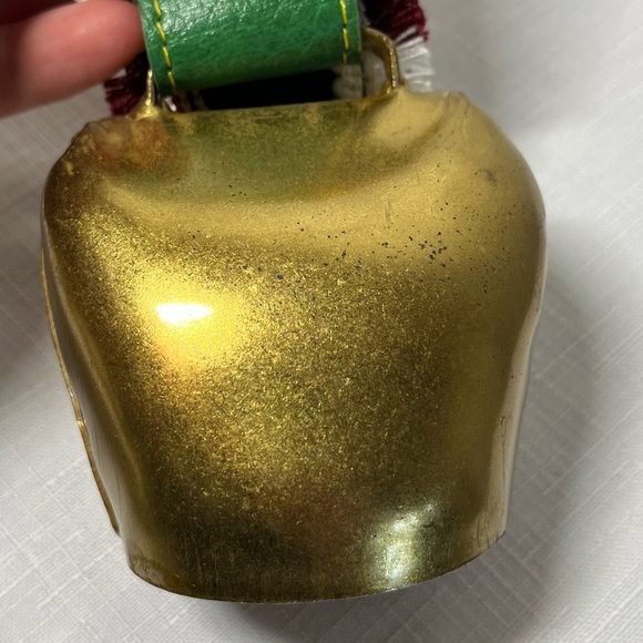 Vintage Hand Painted Brass Swiss Cow Bell w/ Fringed Leather Strap - Picture 6 of 6